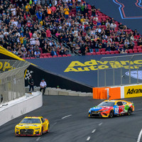 Joey Logano and Kyle Busch vie for winner 2/6/22