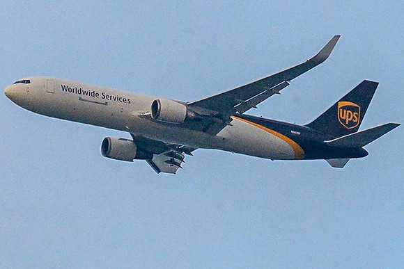 UPS cargo plane Oct 2025