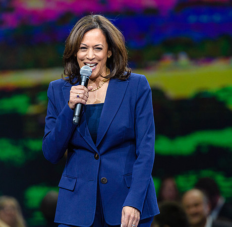 Kamala Harris at the Iowa Democratic Party Liberty and Justice Celebration 11/1/19