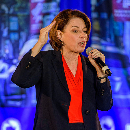 Amy Klobuchar campaigns in Iowa 12/6/19