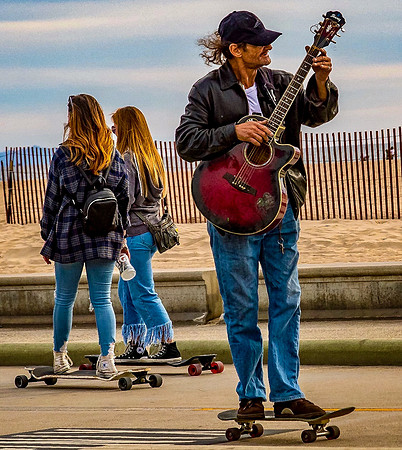 Pickin' and Boardin' on the boardwalk