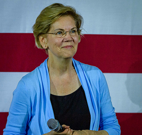 Elizabeth Warren at Fort Dodge Iowa