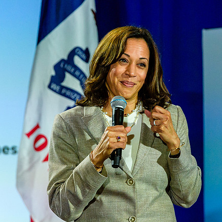 Kamala Harris campaigns in Iowa 7/16/19
